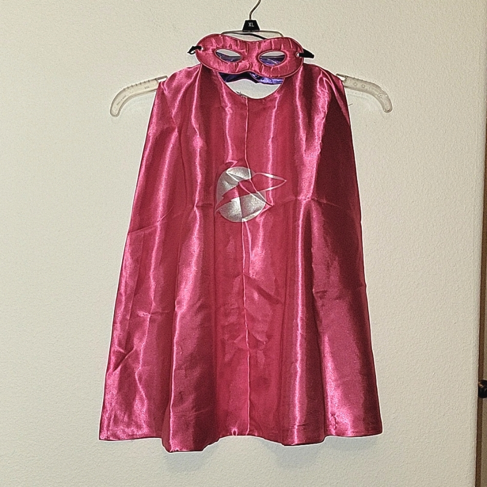 Miss Super Hero reversible cape 2 piece set, Pink/ Purple, GUC